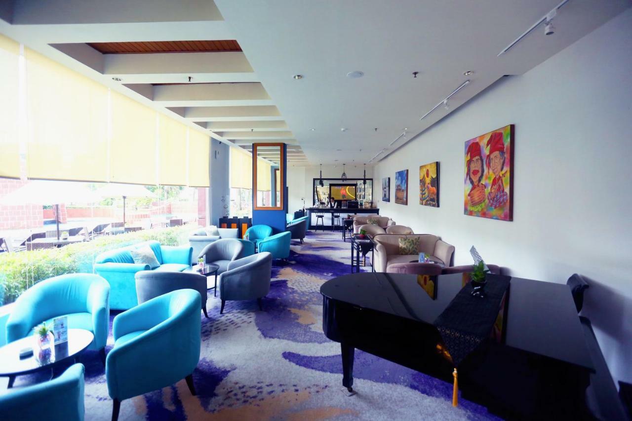 Aryaduta Makassar Exterior foto